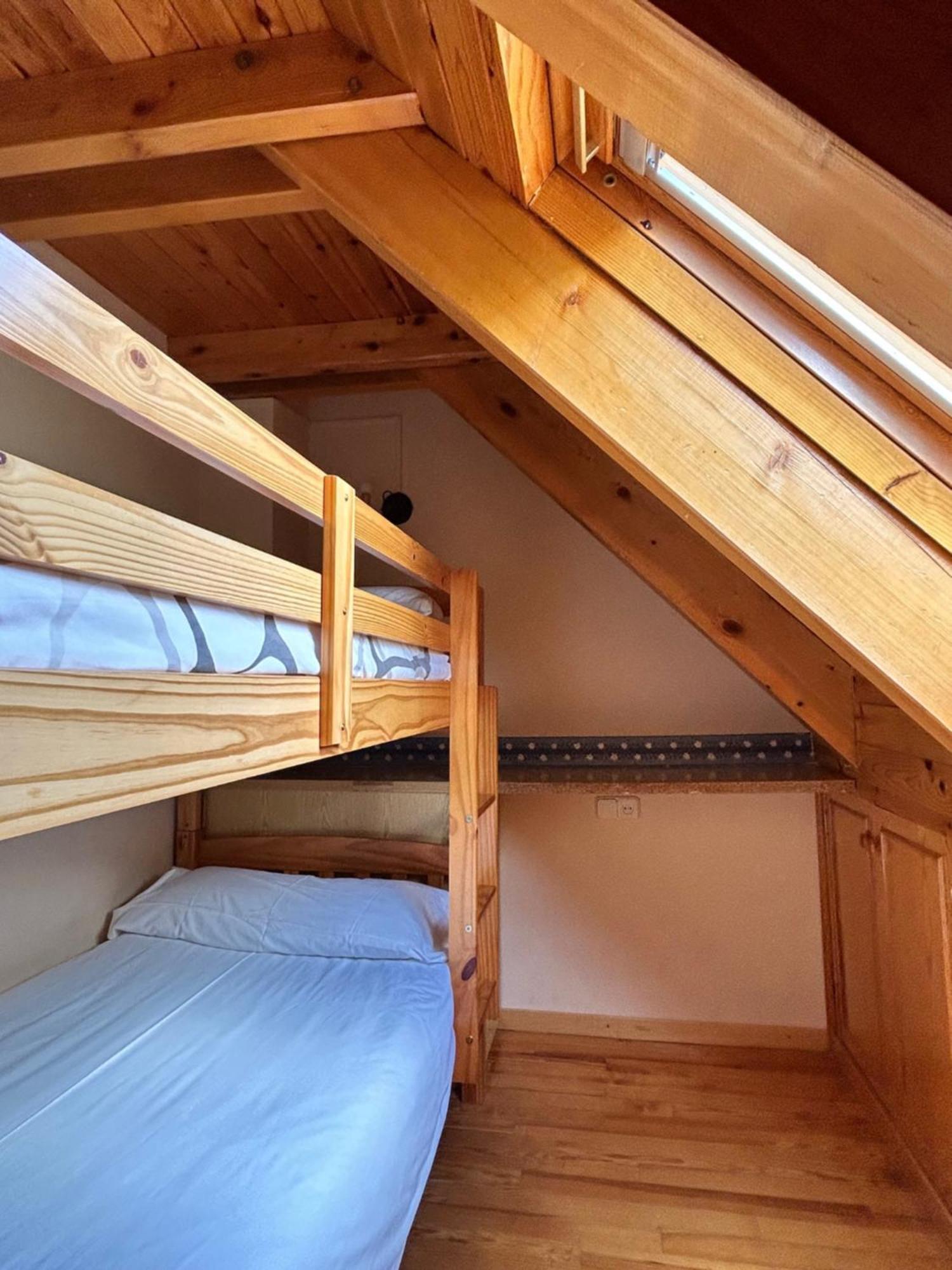 Apartaments Arenys De Boi Bohí Quarto foto